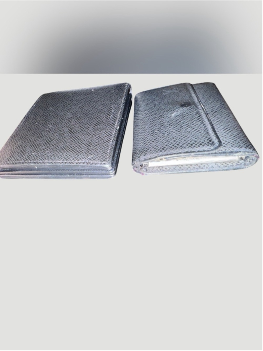 Louis Vuitton Black Taiga Amerigo Leather Wallet and Card Holder Set In Box - Picture 6 of 16